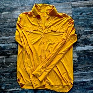 Cowgirl Tiff Breathe Instant Cooling UPF pullover button up.  M. Gold